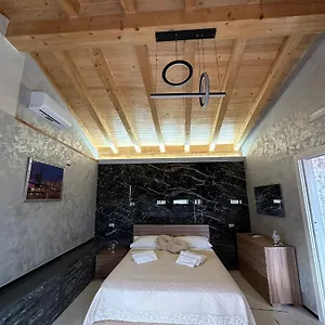  Appartamento Testa House Italia